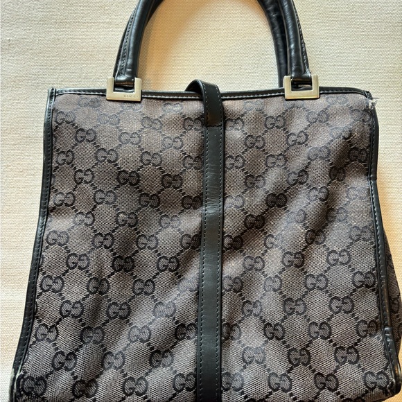 Small vintage Gucci handbag good condition - Picture 2 of 4